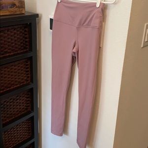 Yogalicious Leggings Small Lavender